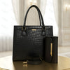 Ladies purse with small pouch